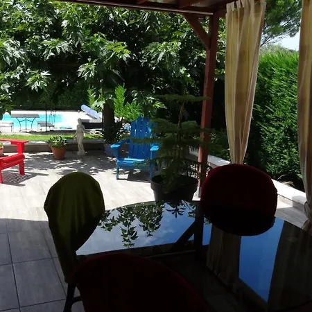 Magettes Homestay Saint-Paul-Trois-Chateaux